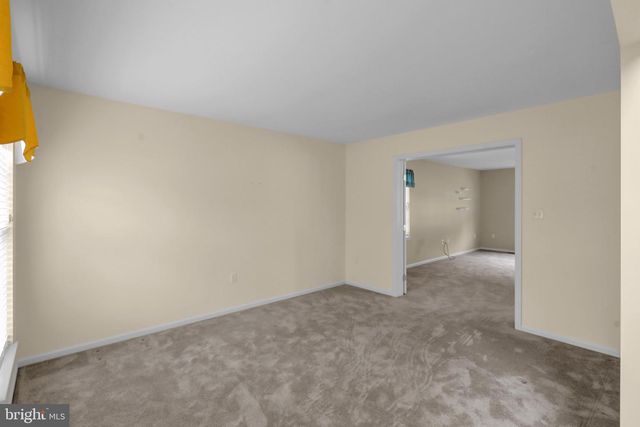 111 RUNNING CREEK DR, Reading, PA 19608