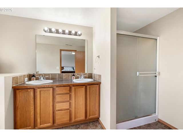 100 GRACE Way, Goldendale, WA 98620