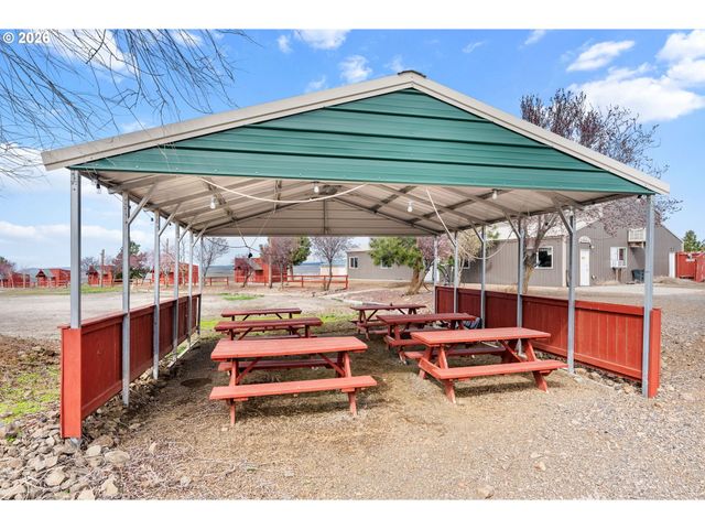 100 GRACE Way, Goldendale, WA 98620