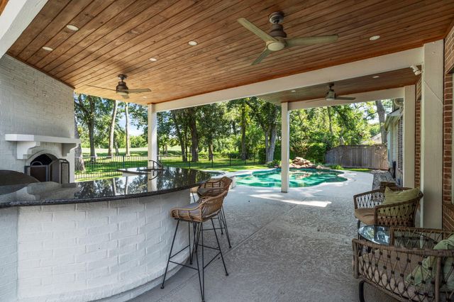 9502 Crosby Way, Missouri City, TX 77459