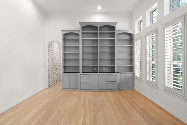 9502 Crosby Way, Missouri City, TX 77459