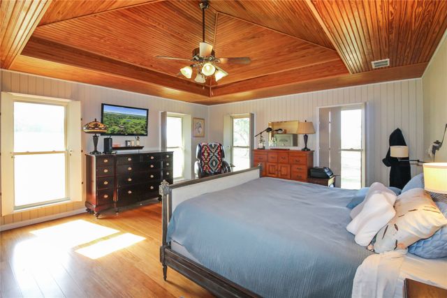 1001 Sandy Ridge Road, Scurry, TX 75158