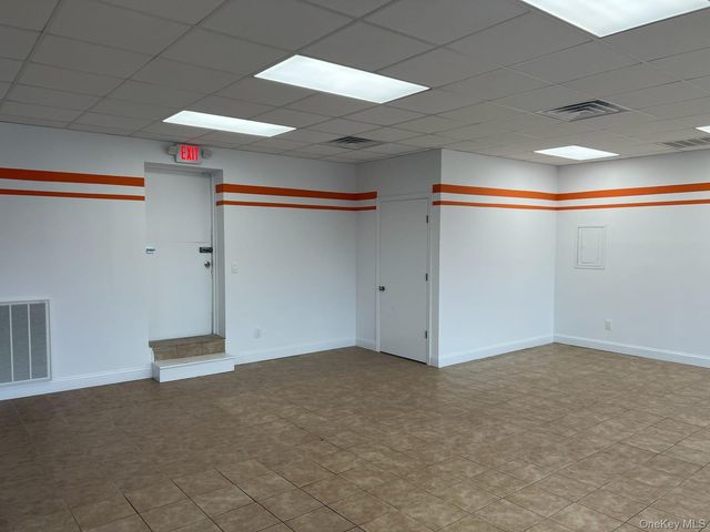 629-631 Willis Avenue, Williston Park, NY 11596