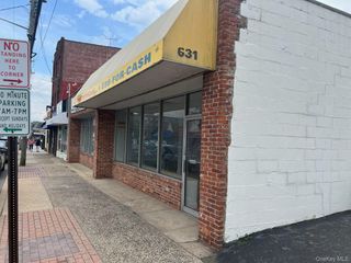 629-631 Willis Avenue, Williston Park, NY 11596