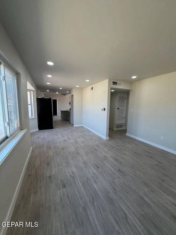 4637 TUMBLEWEED Avenue, El Paso, TX 79924