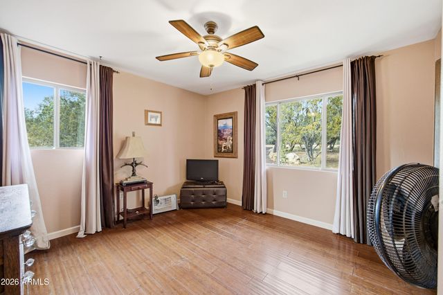 3113 WHITETAIL Way, Overgaard, AZ 85933