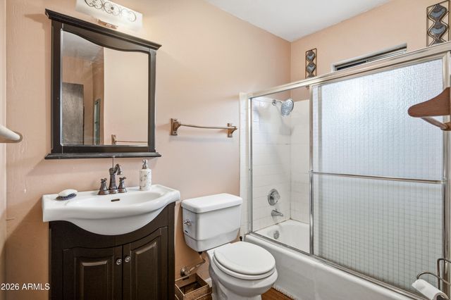 3113 WHITETAIL Way, Overgaard, AZ 85933