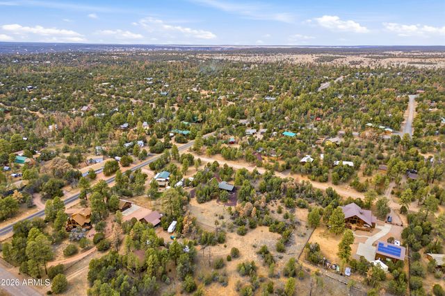 3113 WHITETAIL Way, Overgaard, AZ 85933
