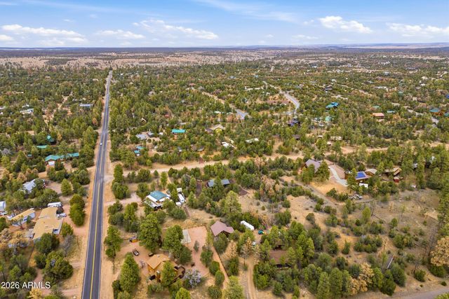 3113 WHITETAIL Way, Overgaard, AZ 85933