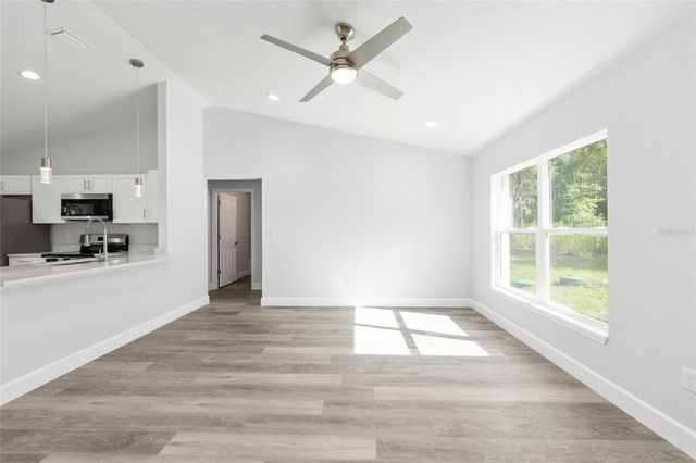 24015 NW AMBERJACK AVENUE, Dunnellon, FL 34431