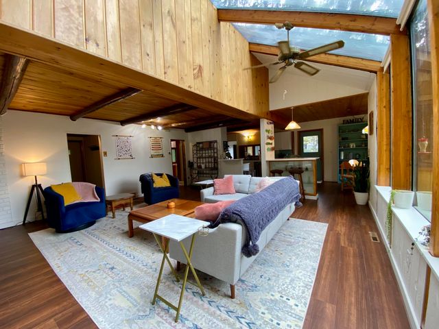 4501 Cornwell Lane, Whitmore Lake, MI 48189