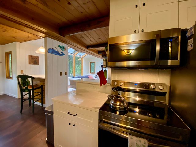 4501 Cornwell Lane, Whitmore Lake, MI 48189
