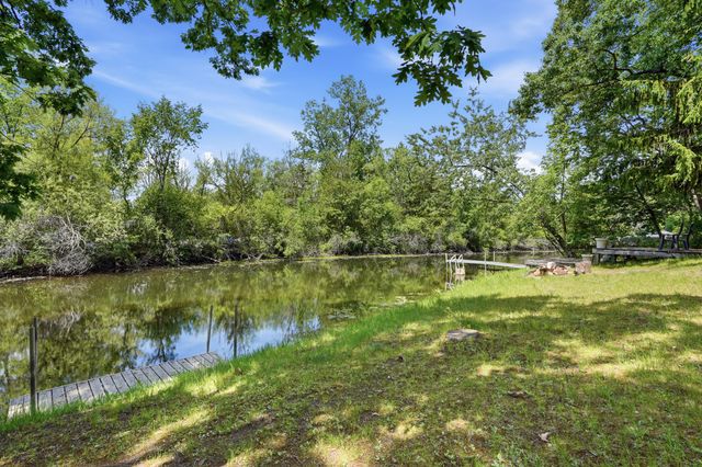 4501 Cornwell Lane, Whitmore Lake, MI 48189