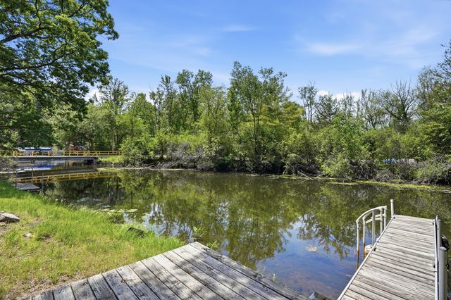 4501 Cornwell Lane, Whitmore Lake, MI 48189