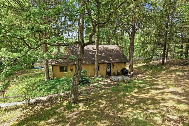 4501 Cornwell Lane, Whitmore Lake, MI 48189