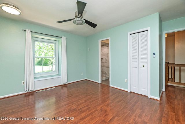 1012 Fox Hills Drive, East Lansing, MI 48823