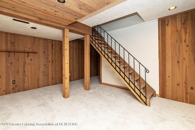 1012 Fox Hills Drive, East Lansing, MI 48823