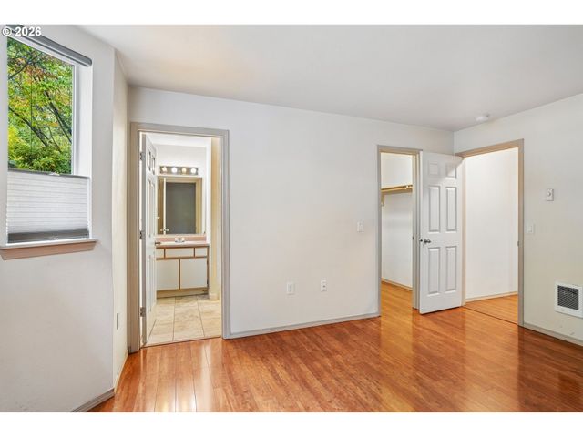 5130 Sw MULTNOMAH Blvd C, Portland, OR 97219