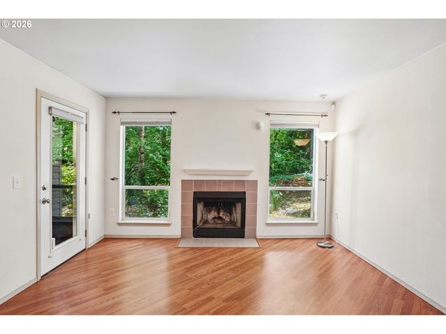 5130 Sw MULTNOMAH Blvd C, Portland, OR 97219