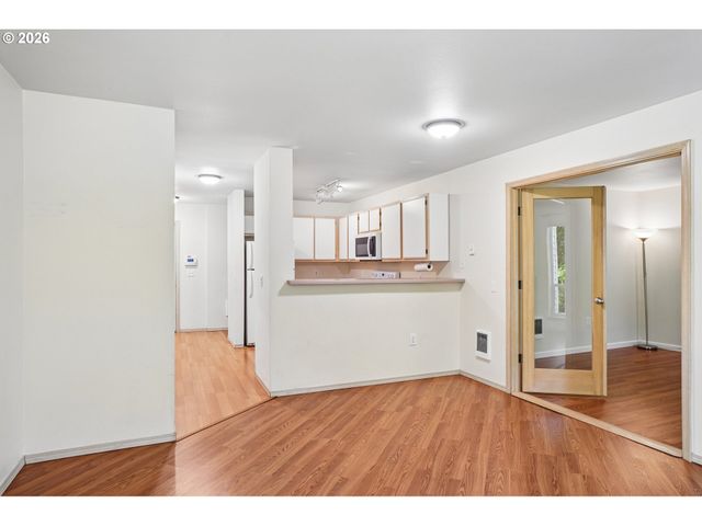 5130 Sw MULTNOMAH Blvd C, Portland, OR 97219