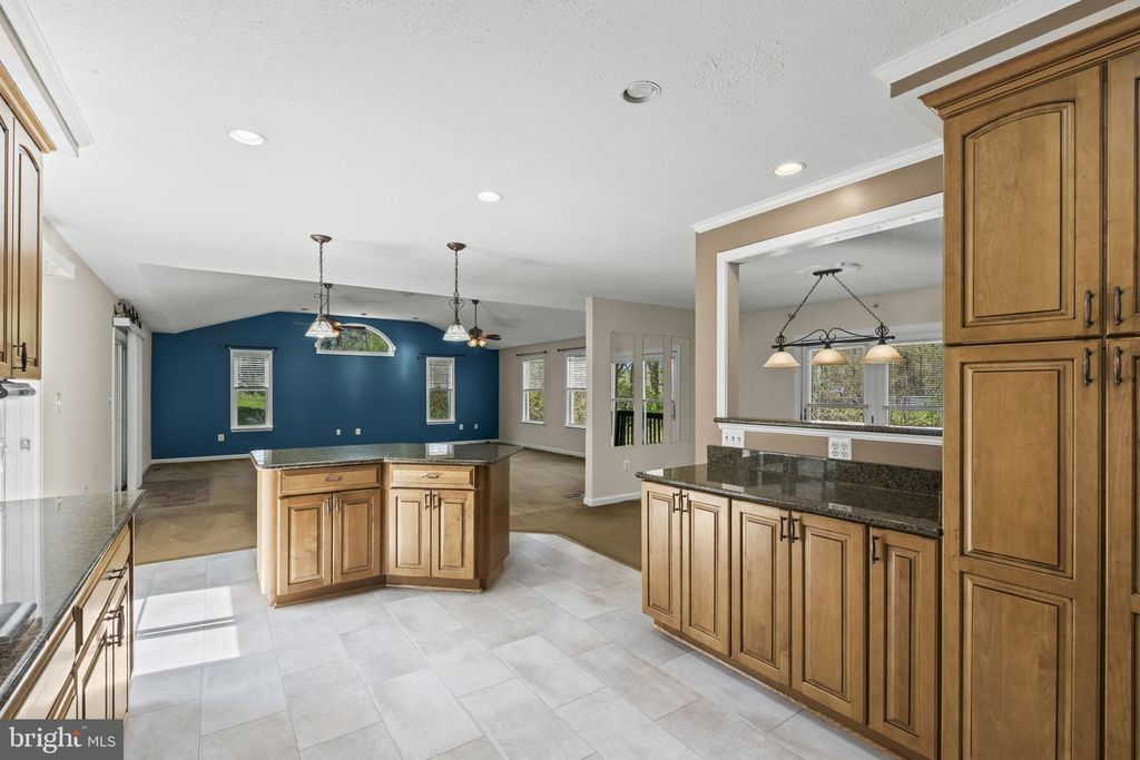 Image 18 of property listing at 3305 CHESAPEAKE BEACH RD, Chesapeake Beach, MD 20732