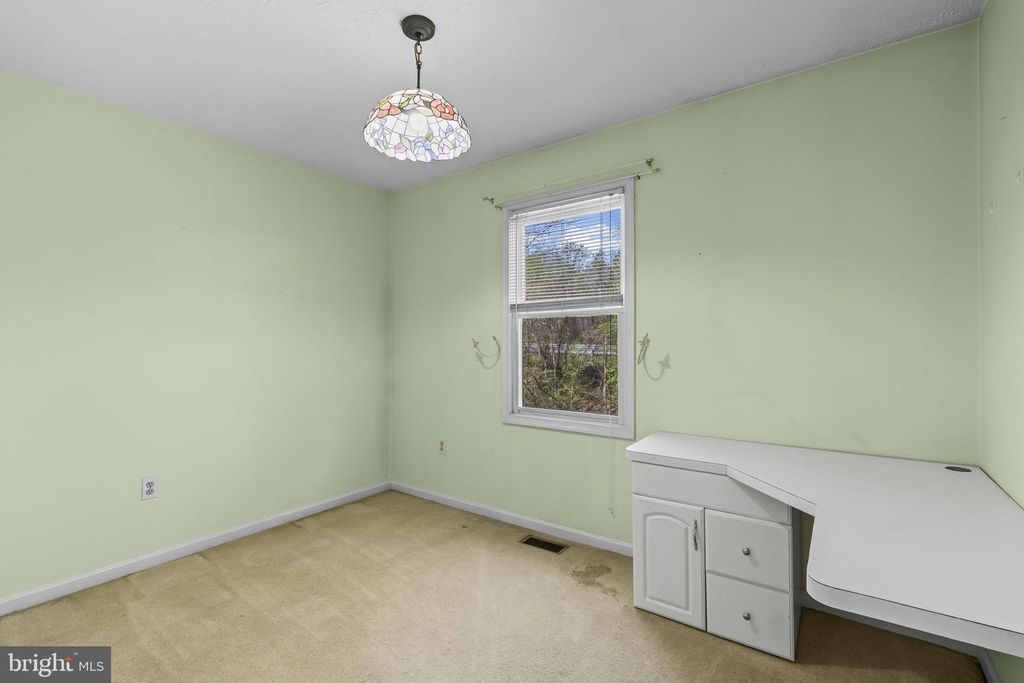 Image 20 of property listing at 3305 CHESAPEAKE BEACH RD, Chesapeake Beach, MD 20732