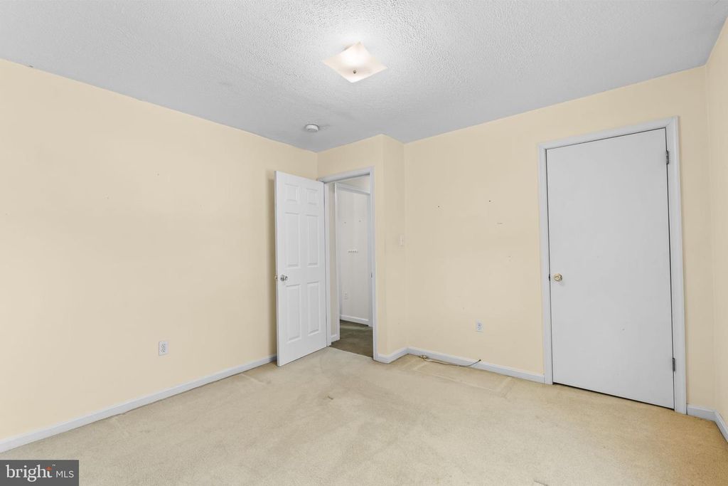 Image 22 of property listing at 3305 CHESAPEAKE BEACH RD, Chesapeake Beach, MD 20732