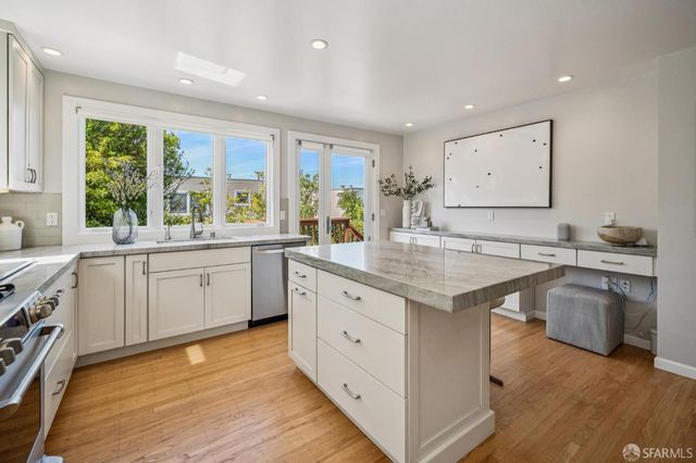 79 Collins Street, San Francisco, CA 94109