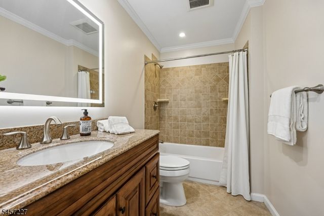 89 Woodward Ln, Bernards Twp., NJ 07920