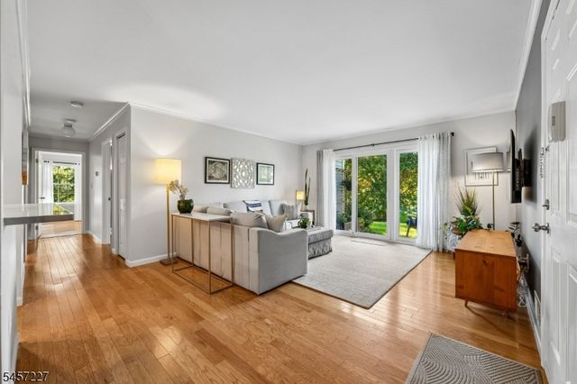 89 Woodward Ln, Bernards Twp., NJ 07920