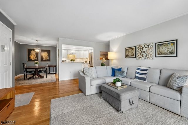 89 Woodward Ln, Bernards Twp., NJ 07920