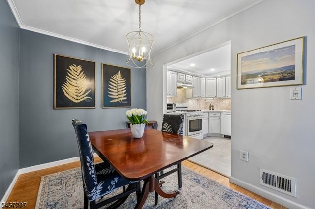 89 Woodward Ln, Bernards Twp., NJ 07920