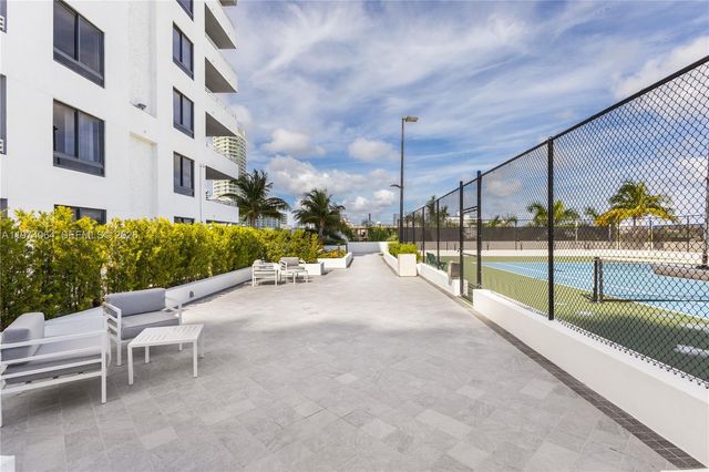 1330 West Ave 1614, Miami Beach, FL 33139