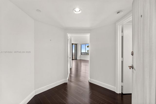 1330 West Ave 1614, Miami Beach, FL 33139