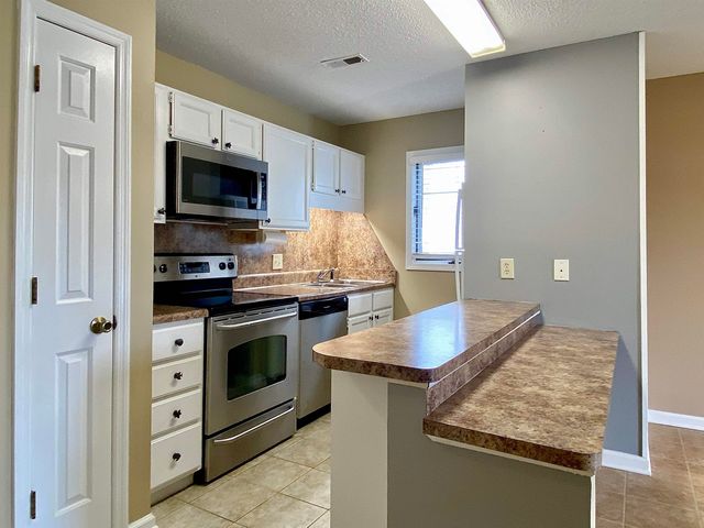 206 Double Eagle Dr. H 1, Surfside Beach, SC 29575