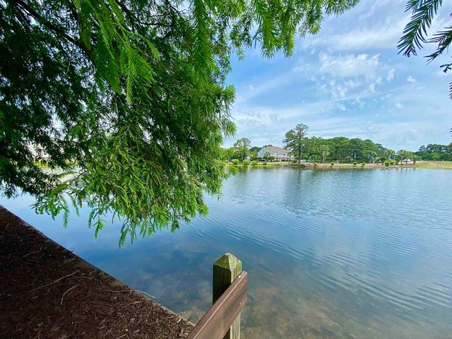206 Double Eagle Dr. H 1, Surfside Beach, SC 29575