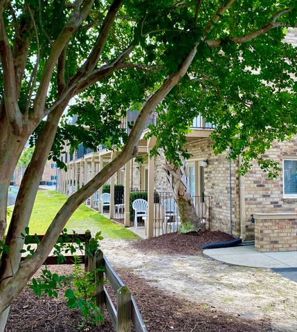 206 Double Eagle Dr. H 1, Surfside Beach, SC 29575