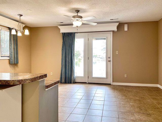 206 Double Eagle Dr. H 1, Surfside Beach, SC 29575
