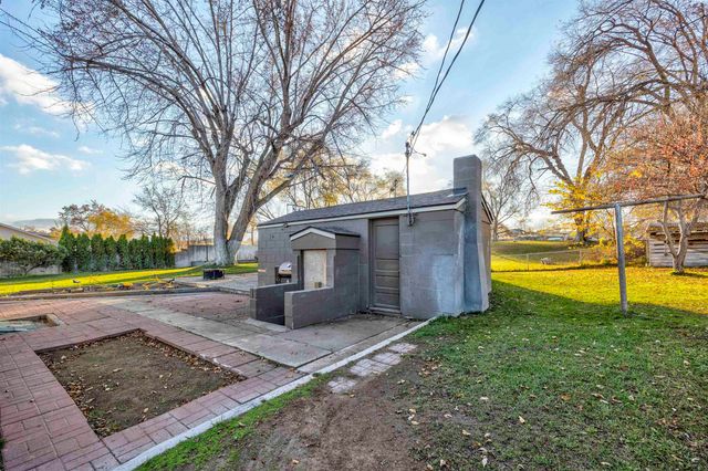 59202 N River Road, Benton City, WA 99320