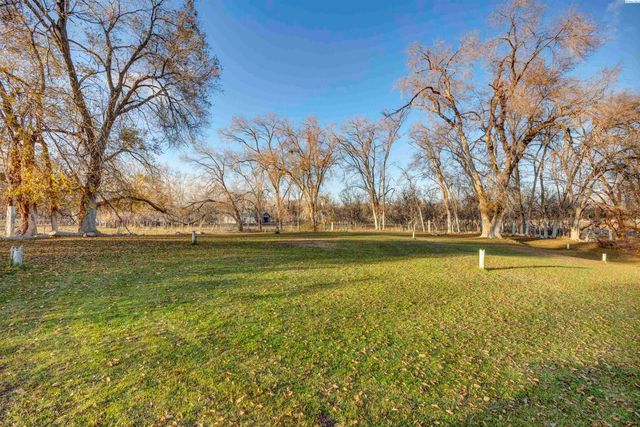 59202 N River Road, Benton City, WA 99320