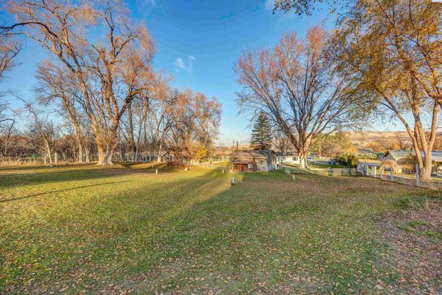 59202 N River Road, Benton City, WA 99320