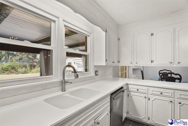 109 Mason Dr, Cheraw, SC 29520