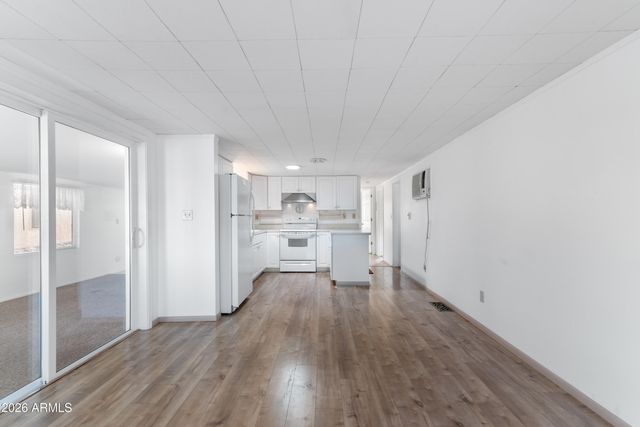 151 S AMULET Avenue, Mesa, AZ 85208