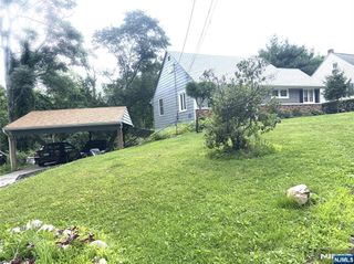 1 Lake Shore Drive, Roxbury Township, NJ 07857