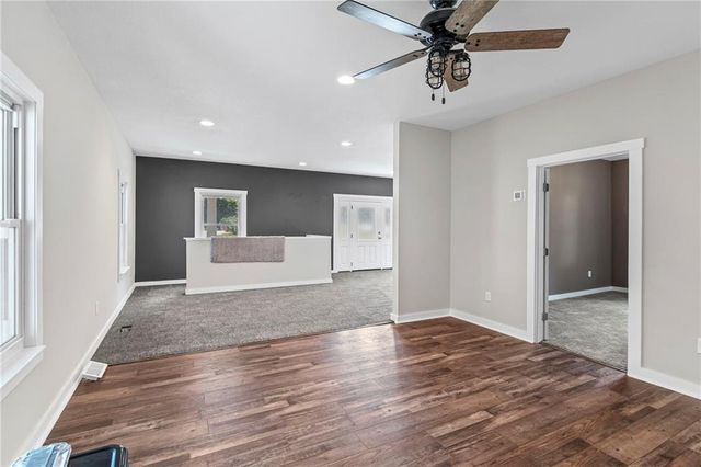 2118 South Street, Lexington, MO 64067