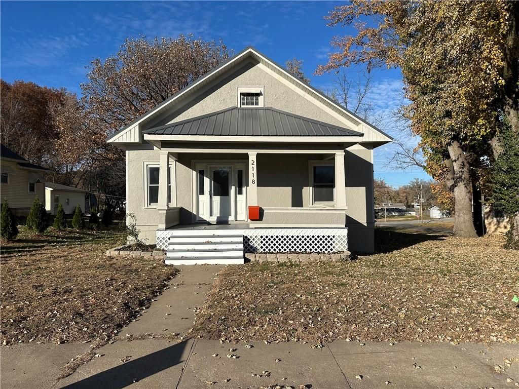 2118 South Street, Lexington, MO 64067