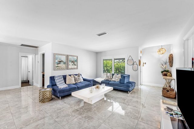 581 NW 13th Drive, Boca Raton, FL 33486