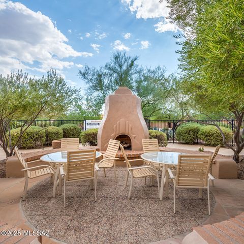13828 N Topflite Drive, Oro Valley, AZ 85755