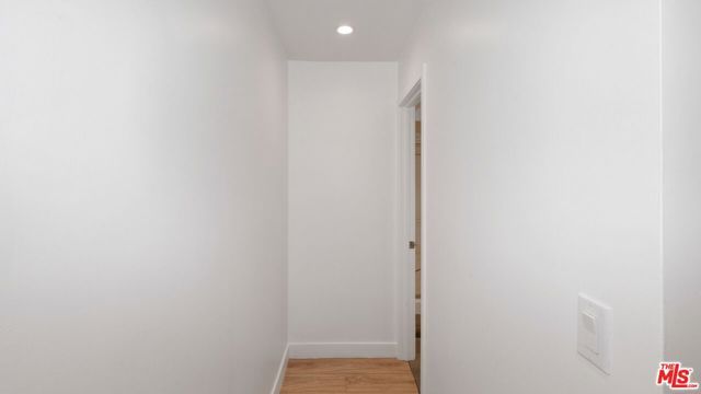 5035 Escobedo Drive, Woodland Hills (los Angeles), CA 91364