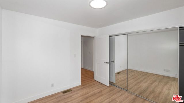 5035 Escobedo Drive, Woodland Hills (los Angeles), CA 91364